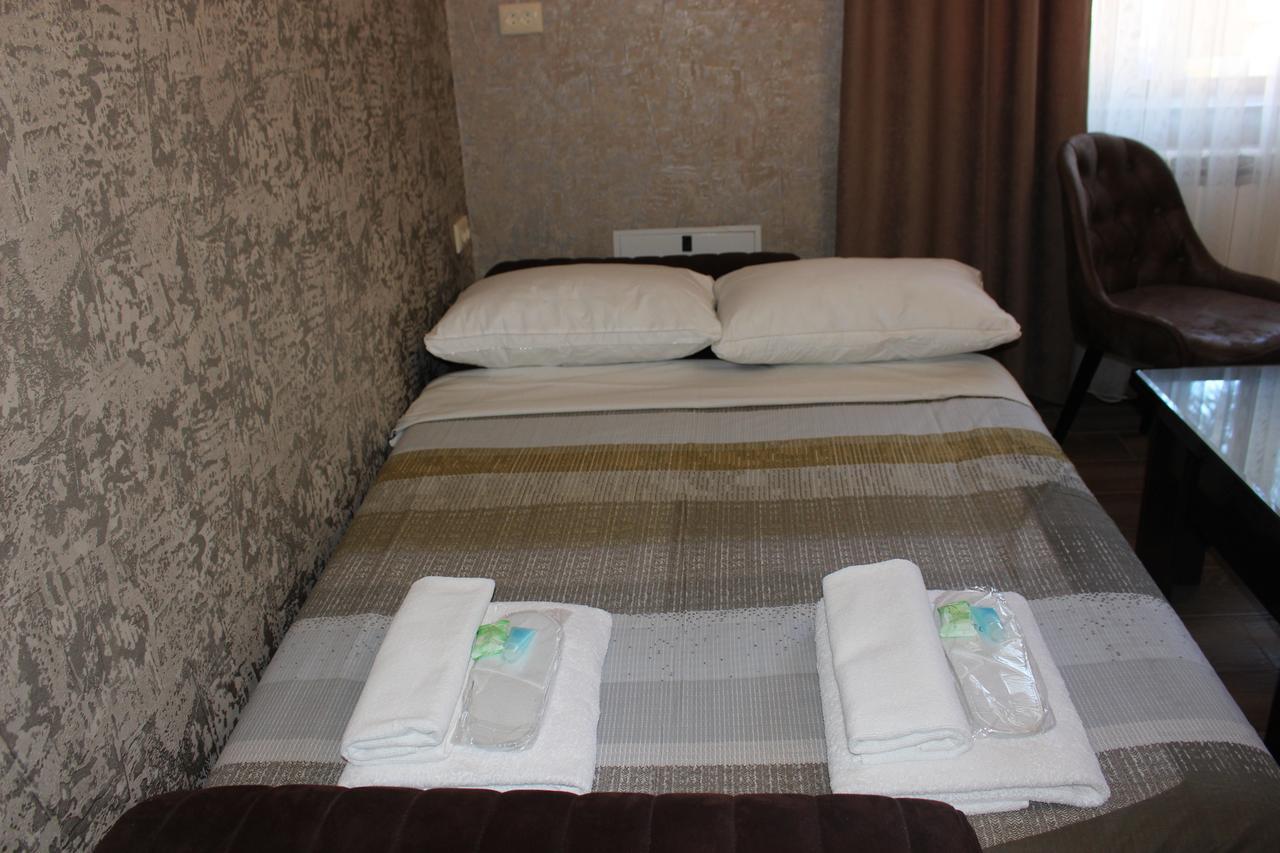 Apartment Anzi Batumi Exterior photo